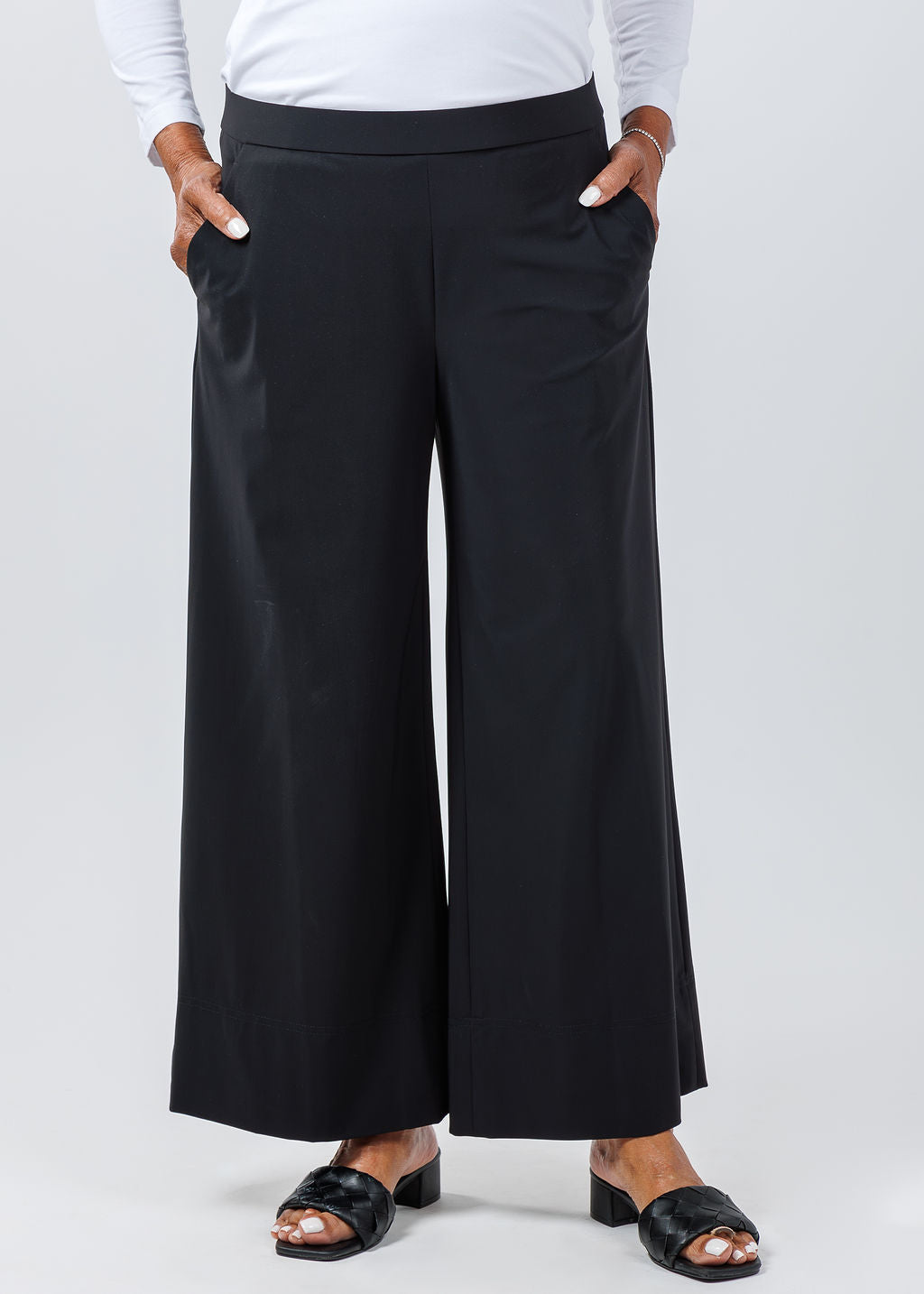 ボトムス・スパッツ apolina marlowe trouser 3-5y Raffaello Rossi Palina Sport 6/8 Pants - Black – Barbara Katz