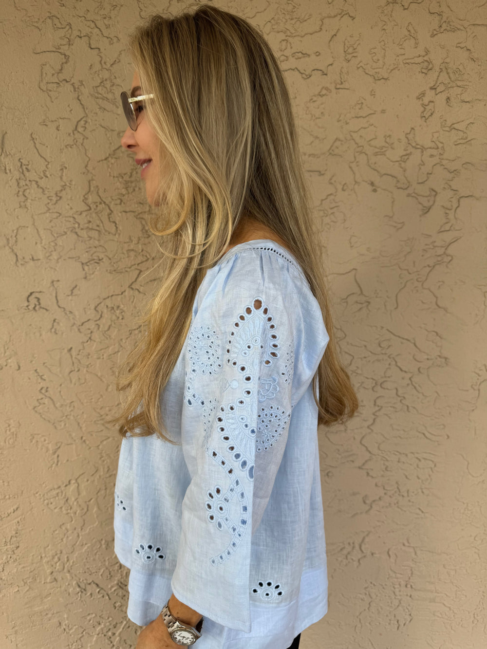 Elliott Lauren Embroidered Linen Shirt - Chambray