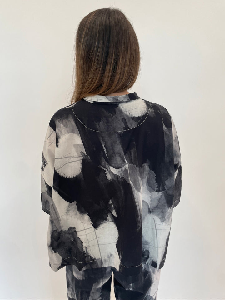 Ingrid Munt Denise Printed Shirt in Black/White available at Barbara Katz