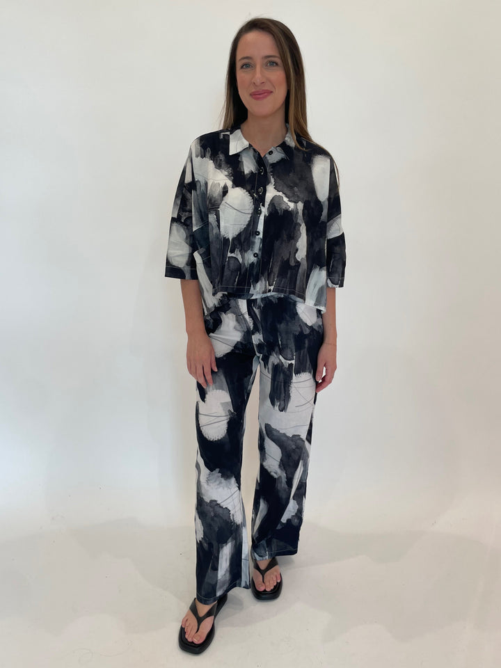 Ingrid Munt Denise Printed Shirt in Black/White paired with matching Alice Printed Pants available at Barbara Katz