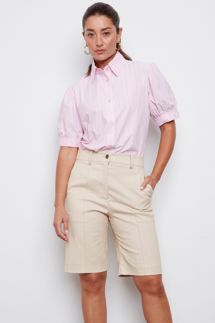 Carson Wide Leg Bermuda Shorts - Sand