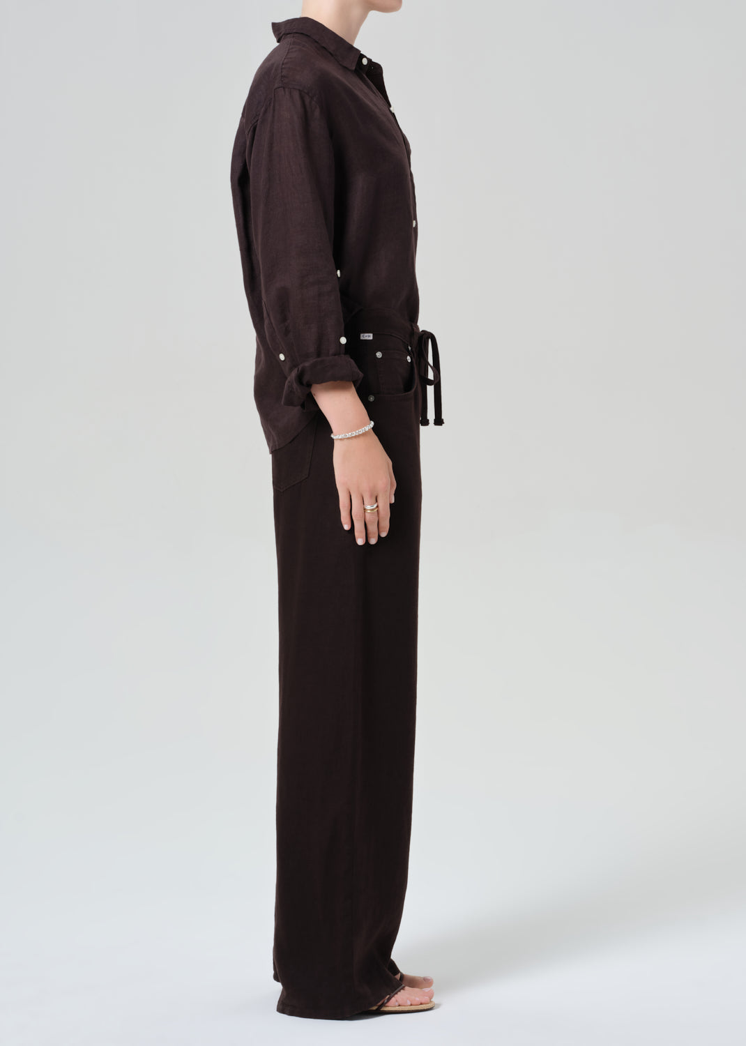 Citizens of Humanity Brynn Drawstring Linen Trousers in Chocolate available at Barbara Katz