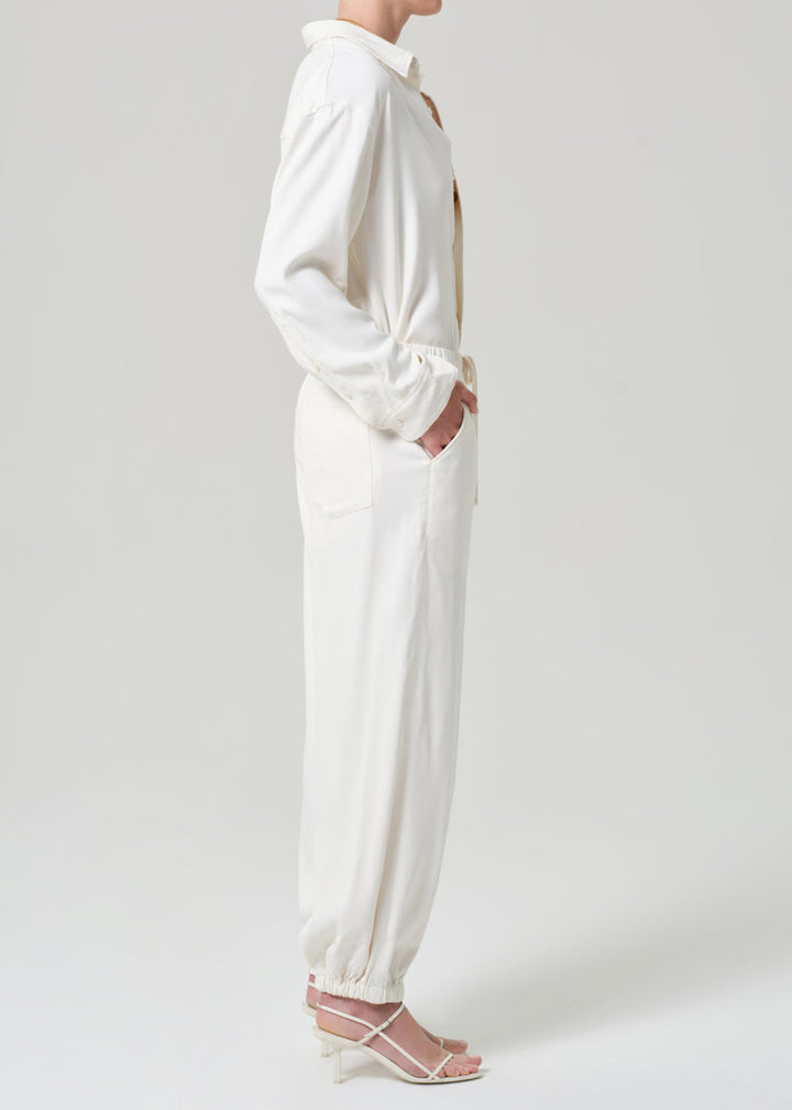 Citizens of Humanity Bubble Pull-On Pants In Portofino Twill in Moonlight Cream available at Barbara Katz