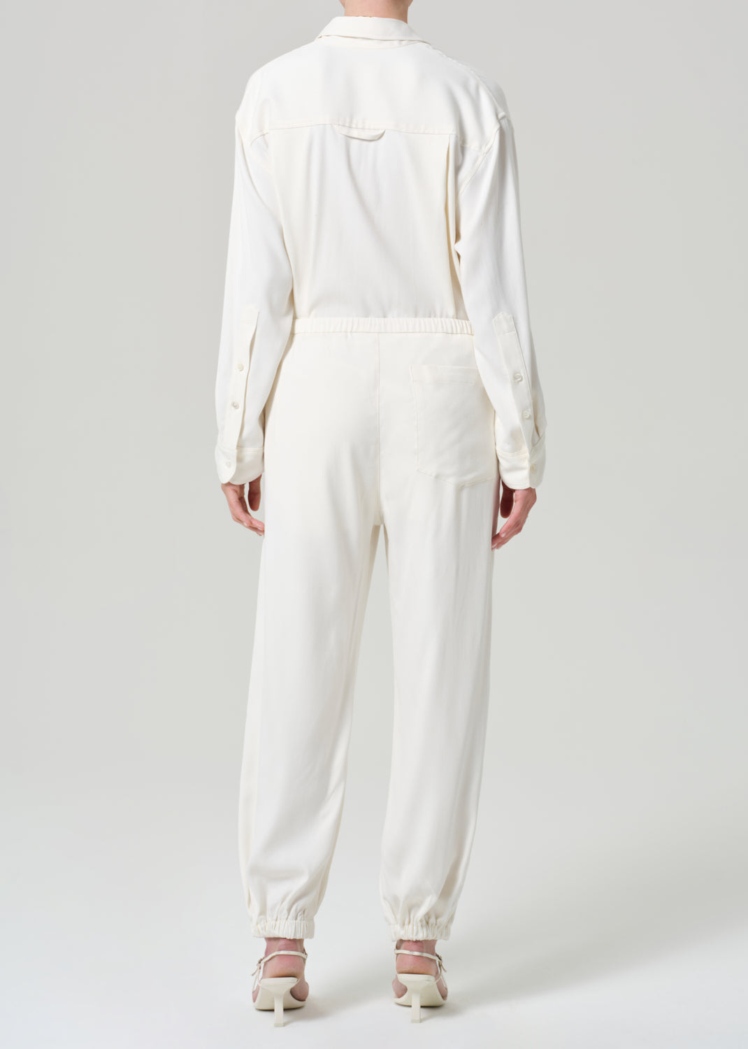 Citizens of Humanity Bubble Pull-On Pants In Portofino Twill in Moonlight Cream available at Barbara Katz
