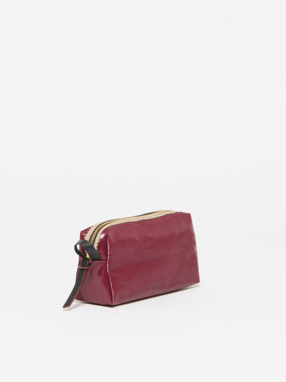 Jack Gomme Blush Linen Case in Cherry available at Barbara Katz