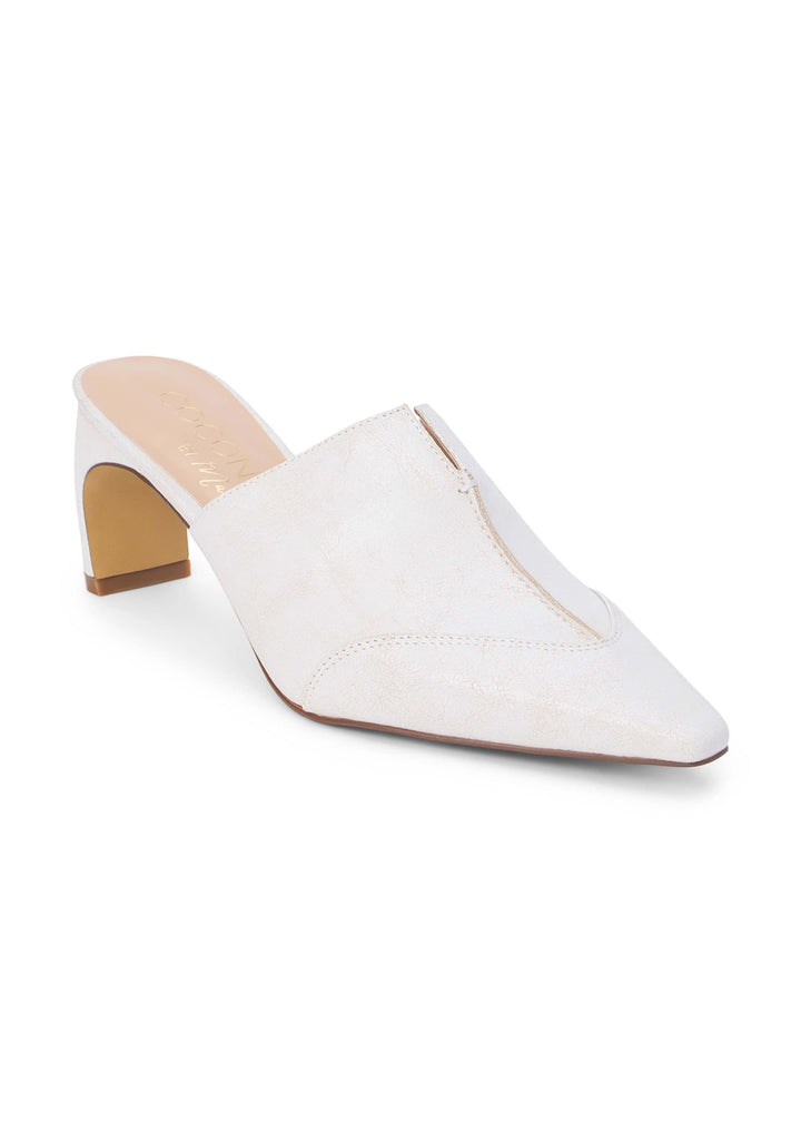 Matisse Crawford Pointed Toe Mule in White available at Barbara Katz