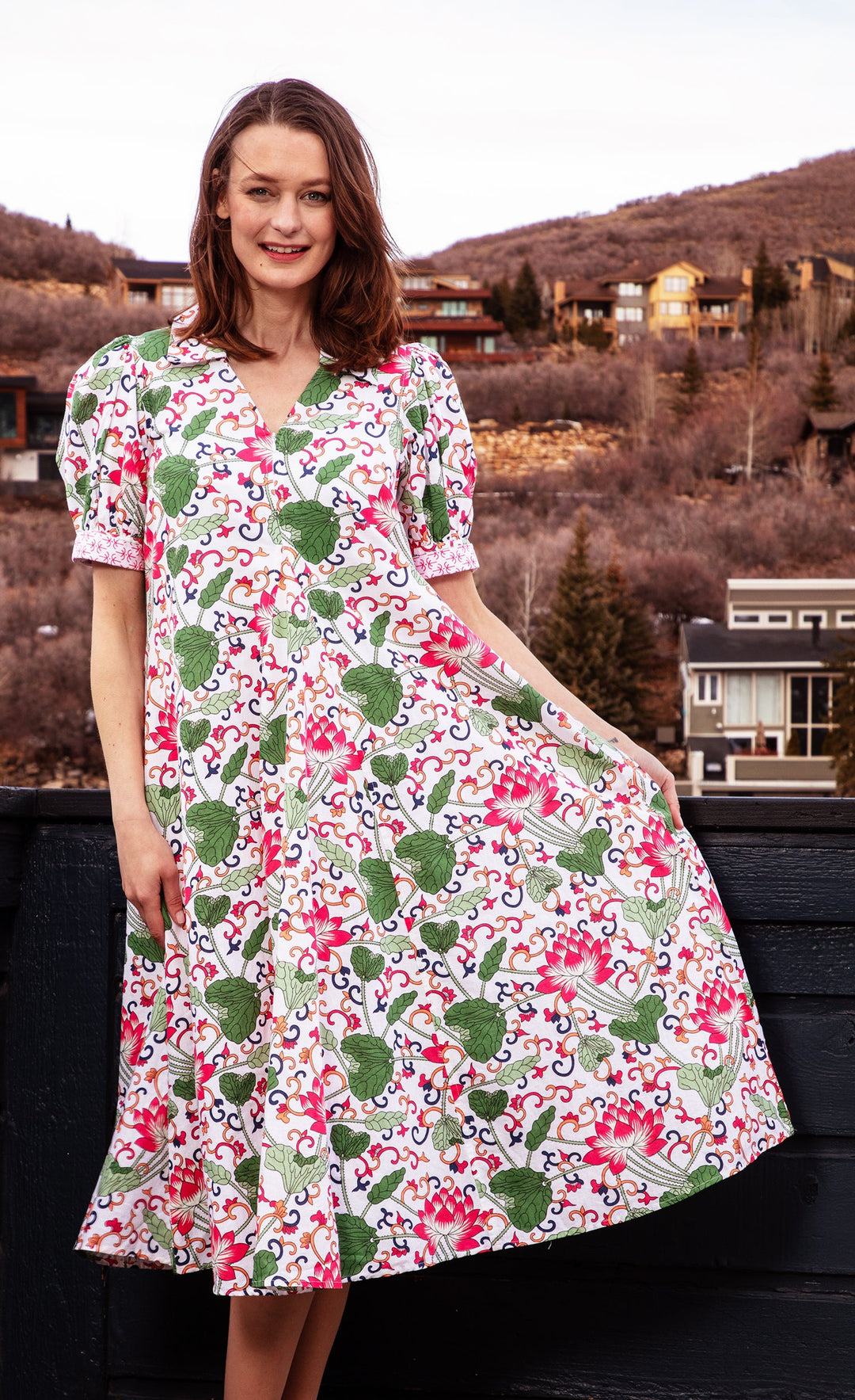 Dizzy-Lizzie Montauk Dress - White Floral available at Barbara Katz
