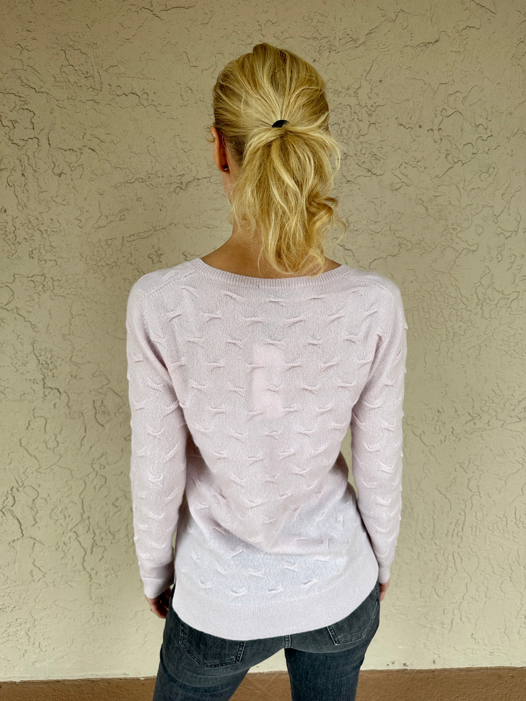 Pure Amici Novelty Stitch V-Neck Sweater - Blush
