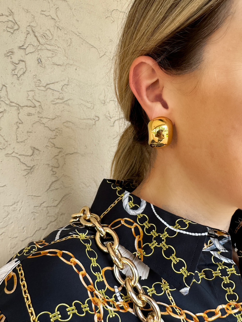 Giant Large Domed Button Clip Ear