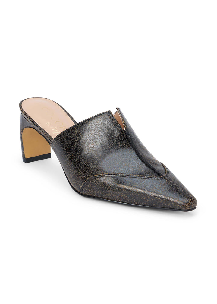Matisse Crawford Pointed Toe Mule in Black available at Barbara Katz