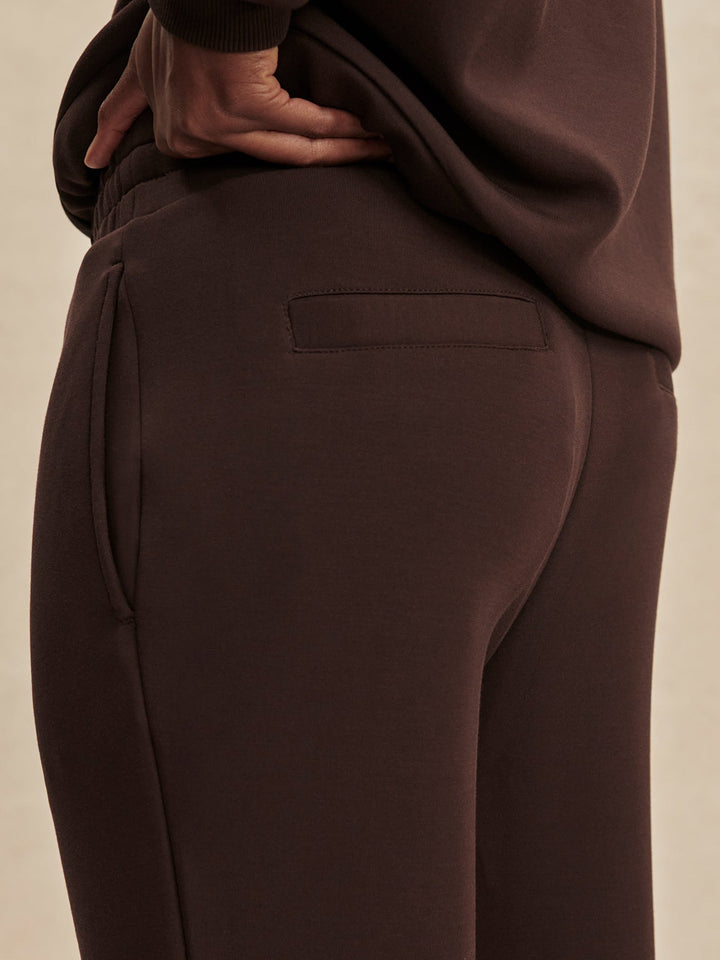 Varley The Slim Pant 27.5" in Coffee Bean available at Barbara Katz