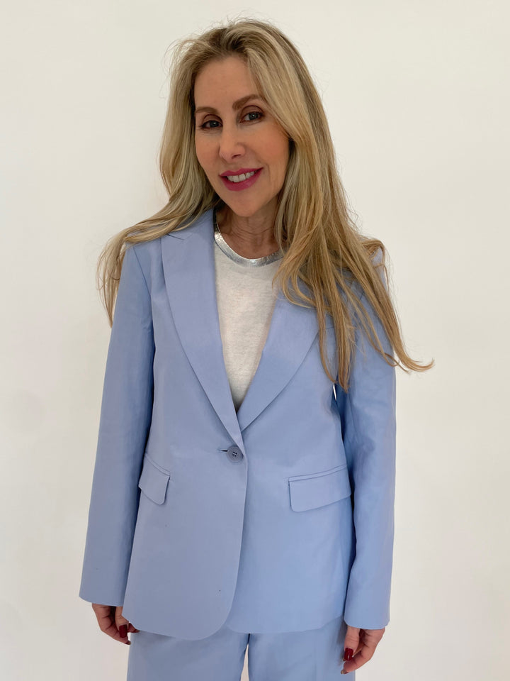 Max Mara Weekend Quito Cotton Linen Blazer in Light Blue available at Barbara Katz