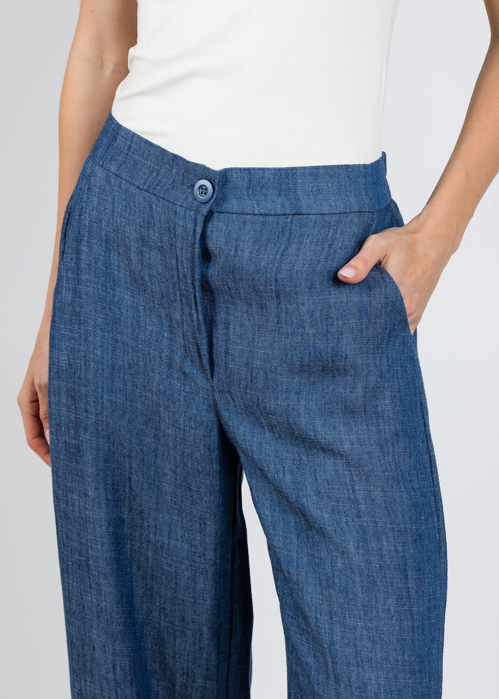 Aldomartins Janice Denim Pants available at Barbara Katz