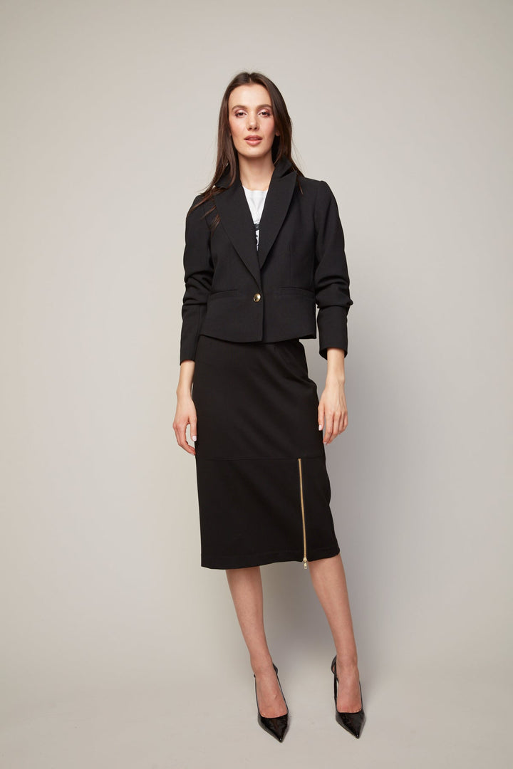 Adroit Atelier Bardot Single Breasted Short Boxy Blazer in Black available at Barbara Katz