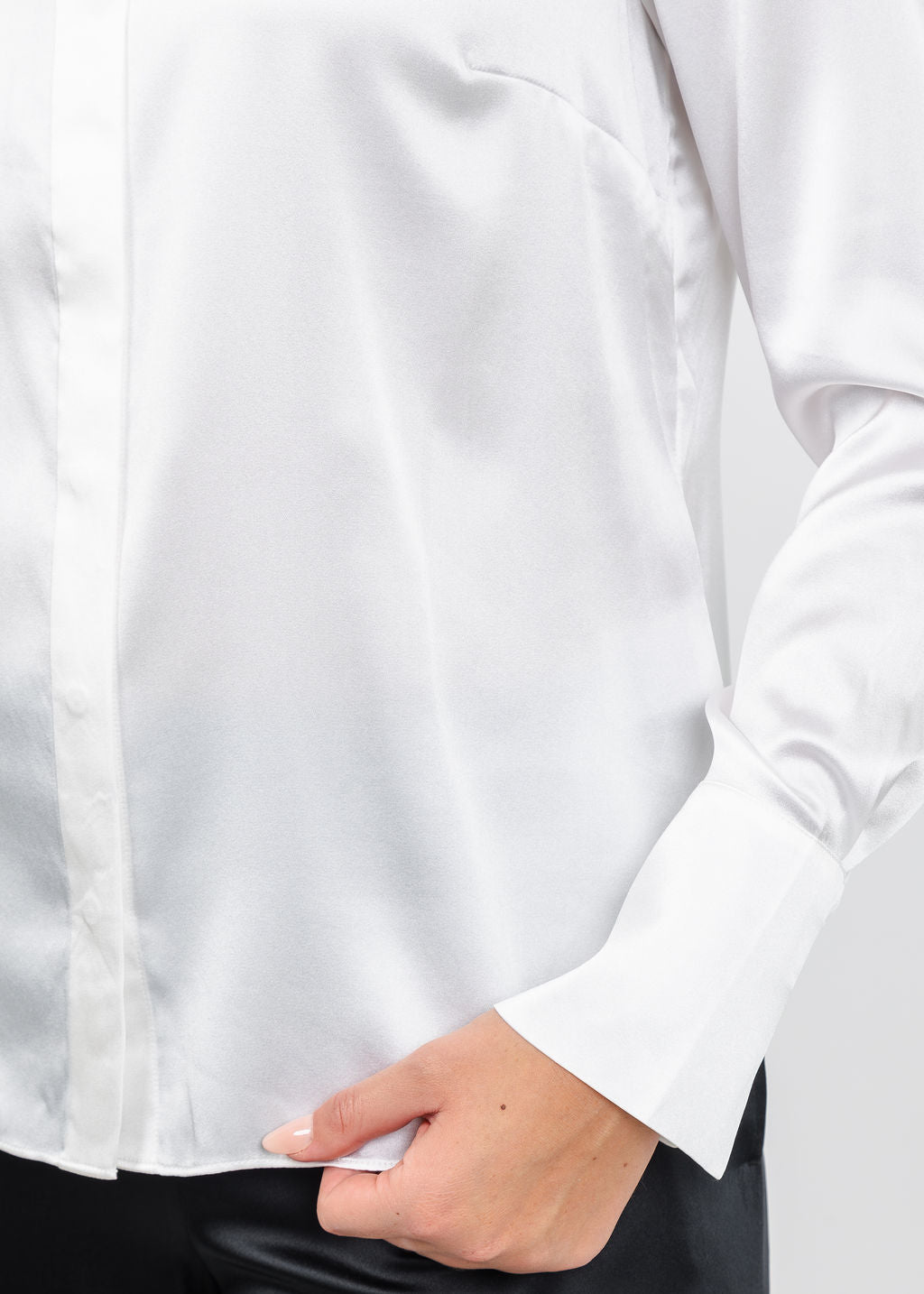 BK Go Le Blouse Slim in White available at Barbara Katz