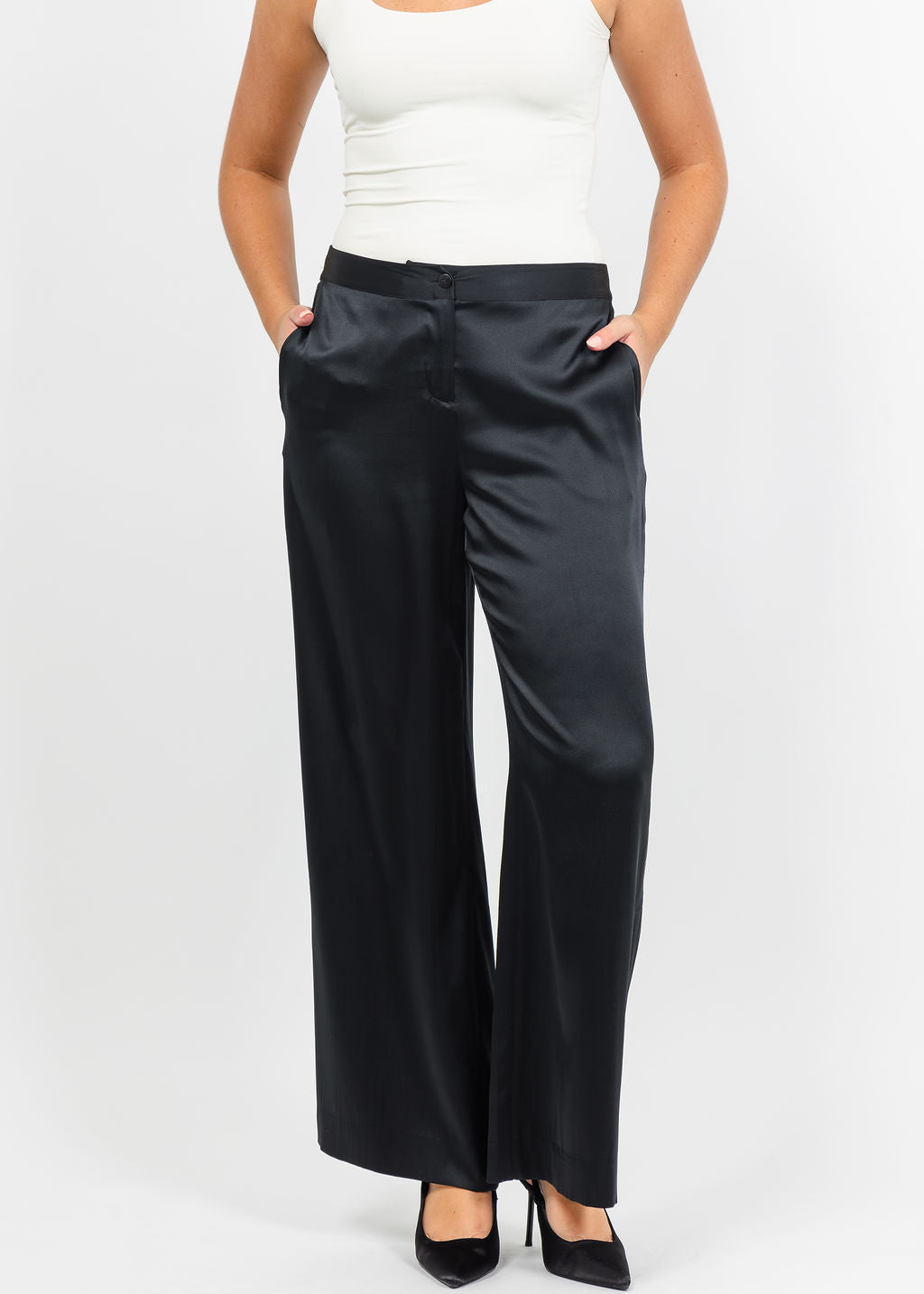 BK Go Piazza Pant in Black available at Barbara Katz