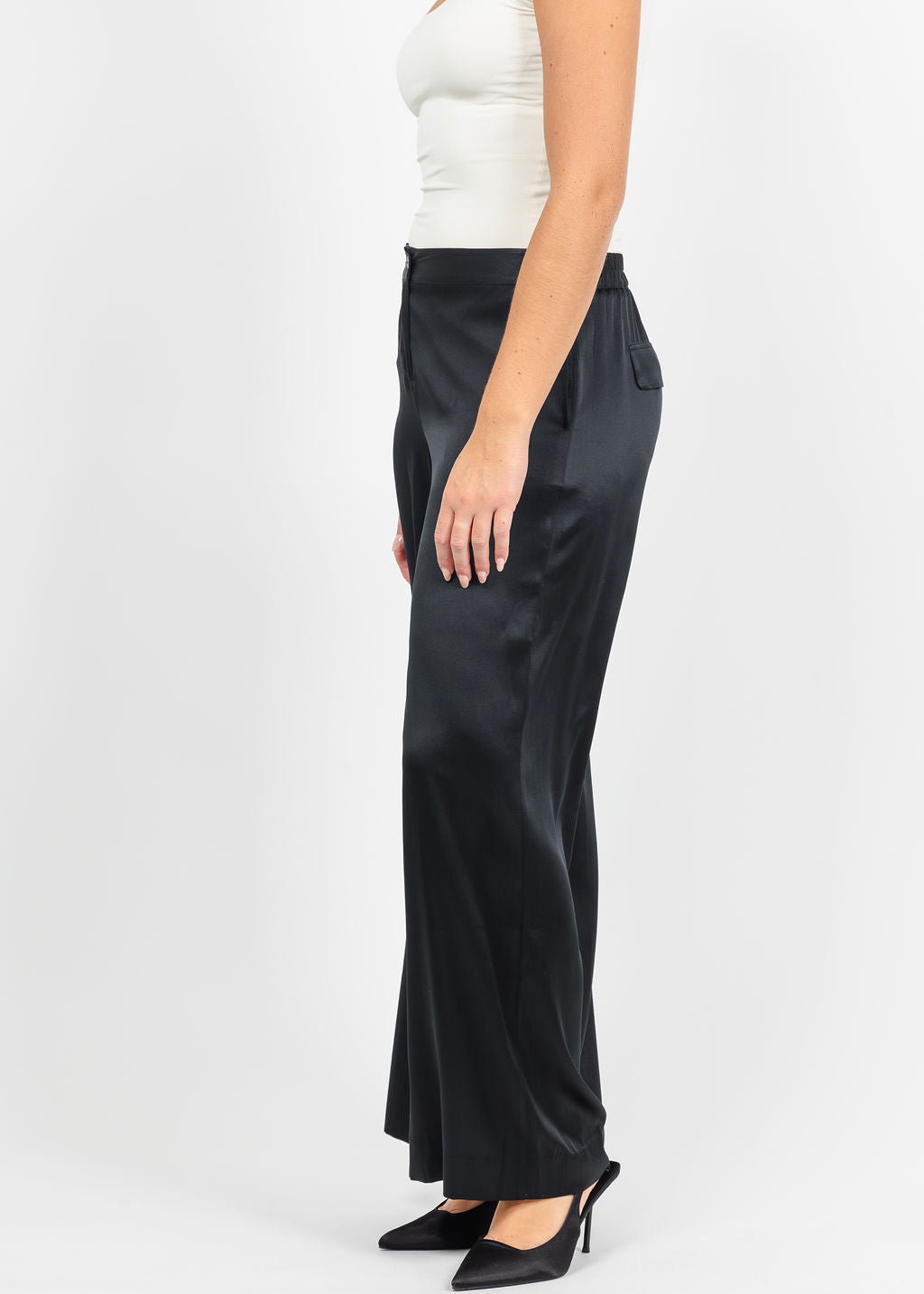 BK Go Piazza Pant in Black available at Barbara Katz
