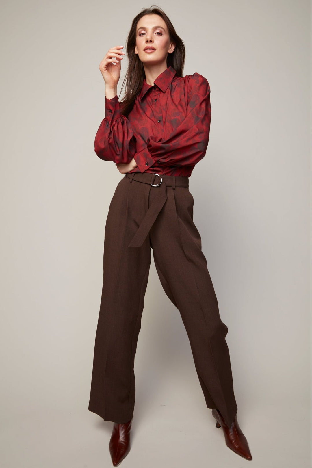 Adroit Atelier Benji Straight Leg Pant With Removable Belt in Java available at Barbara Katz