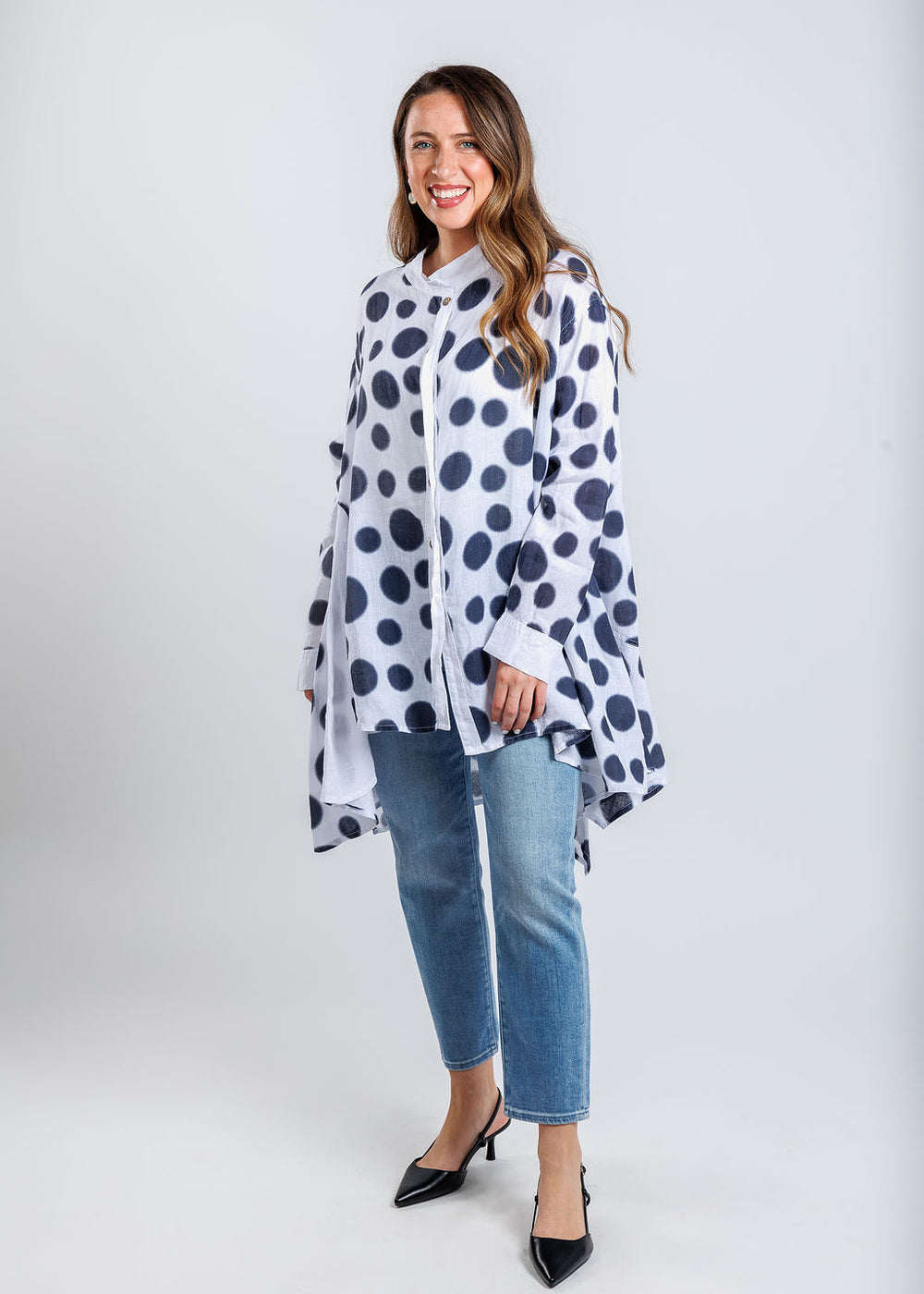 Banana Blue Ingrid Long Shirt in Fuzzy Navy paired with Pistola Monroe Crop Jeans in Hill available at Barbara Katz