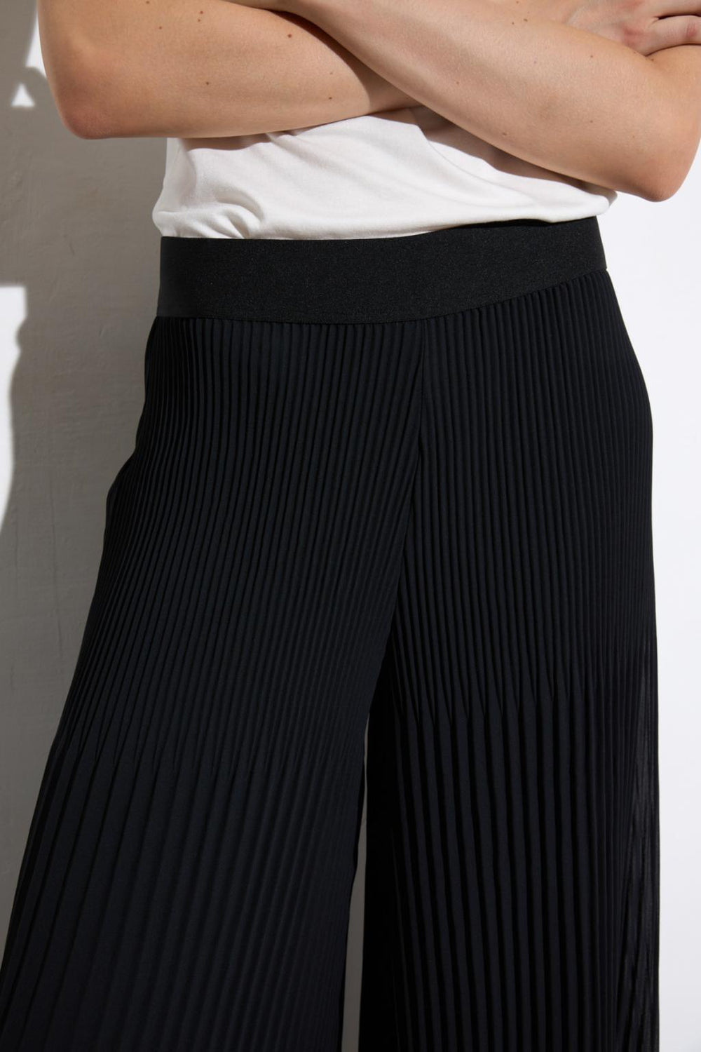 Bariloche Musa Chiffon Palazzo Pants in Black available at Barbara Katz