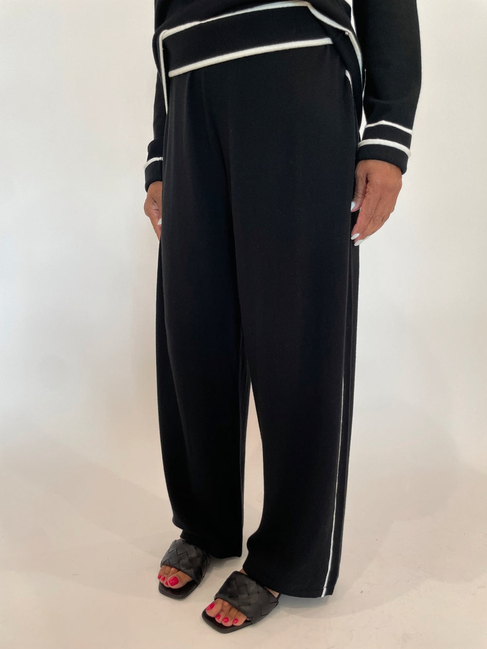 Leo & Ugo Nora Pants in Black/White available at Barbara Katz