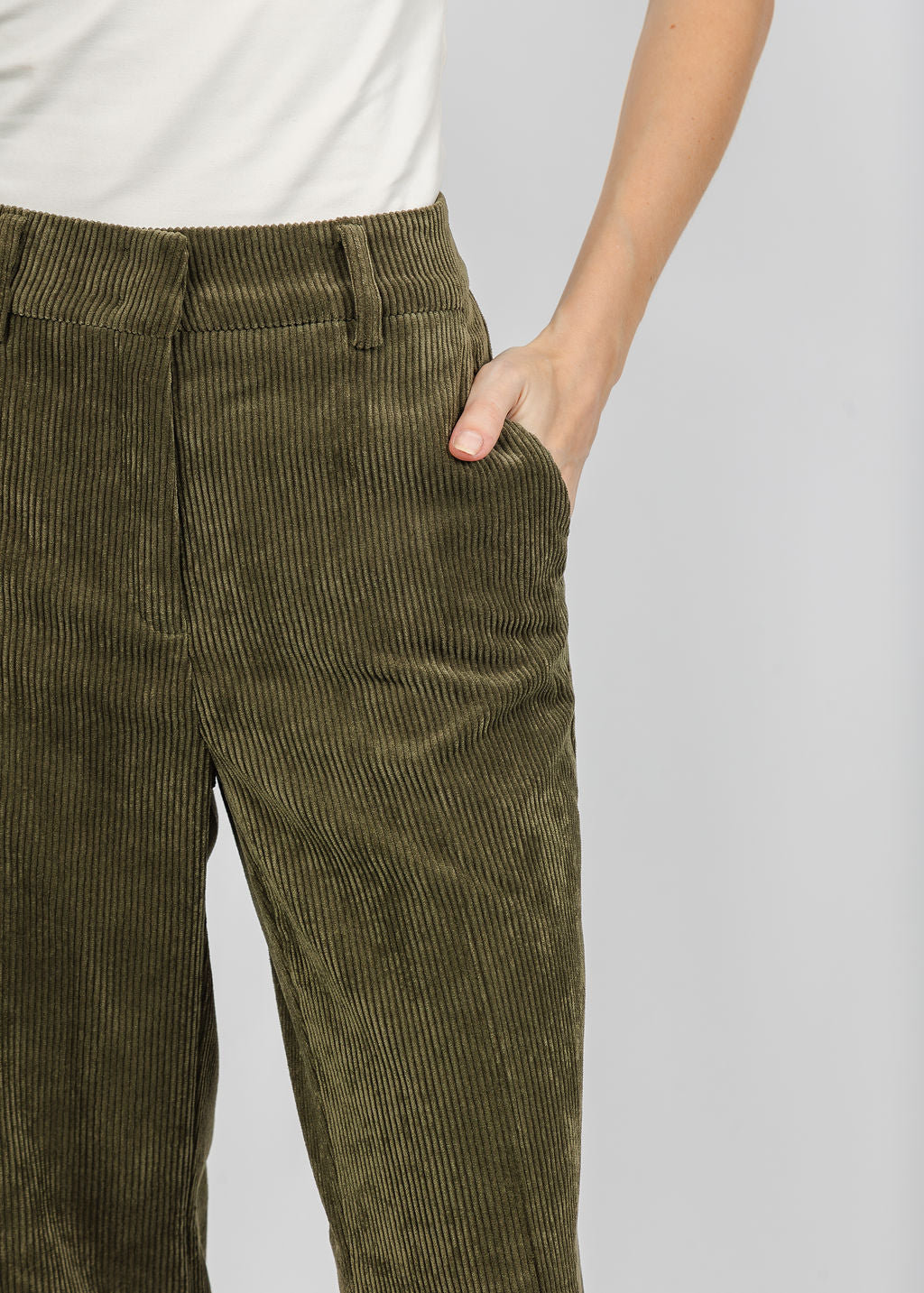 Cambio Amelie Corduroy Trouser in Olive available at Barbara Katz