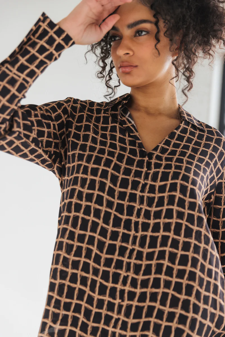 Daria Silk Shirt - Unique