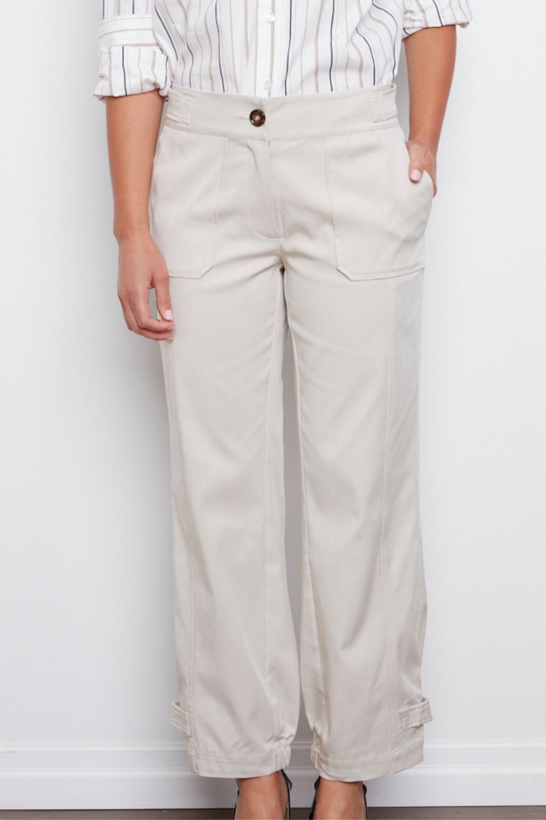 Adroit Atelier Chad Pant With Supply Pockets At Front in Elephant available at Barbara Katz