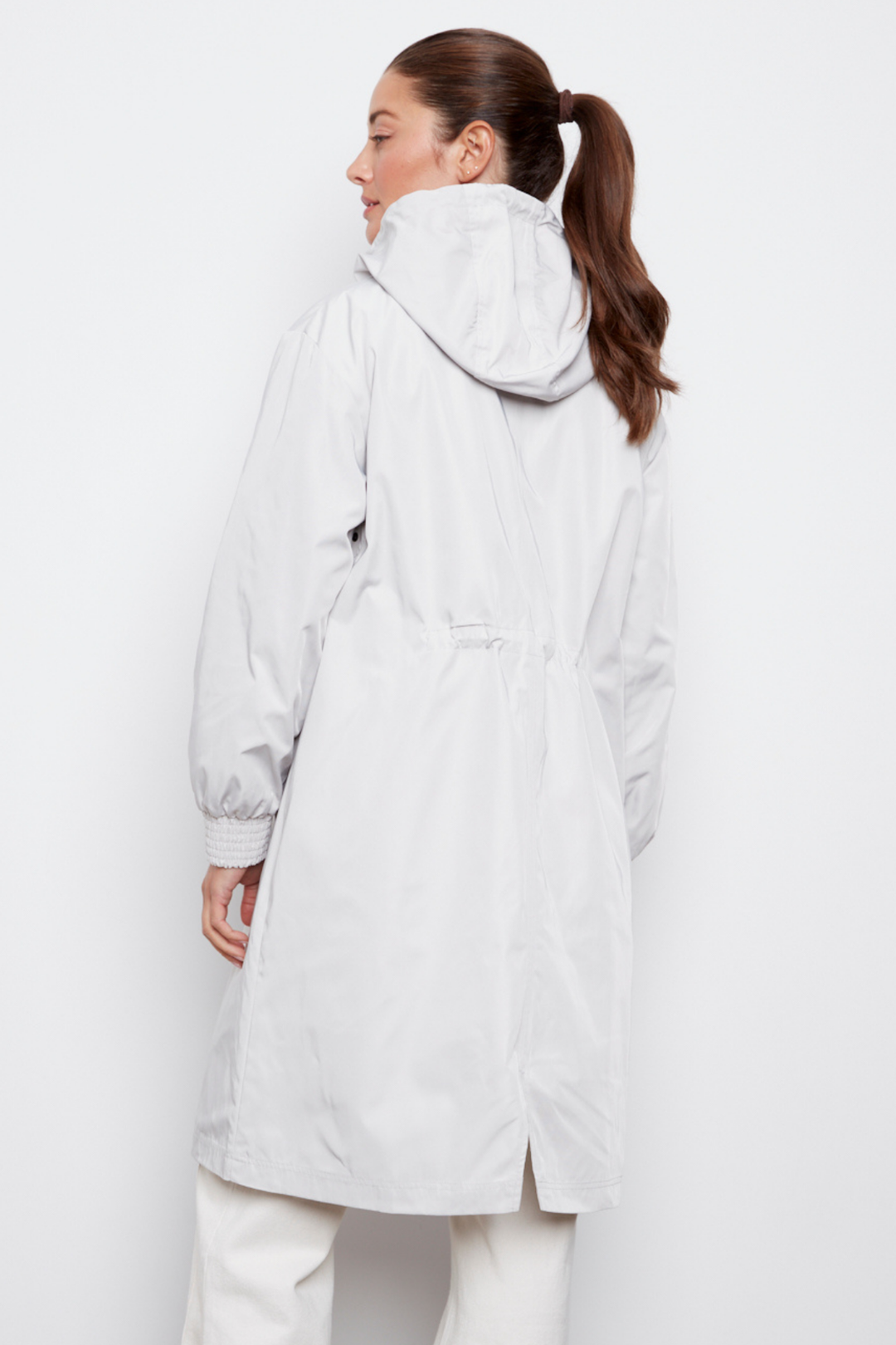Adroit Atelier Chelsea The City Hooded Raincoat in Light Grey available at Barbara Katz