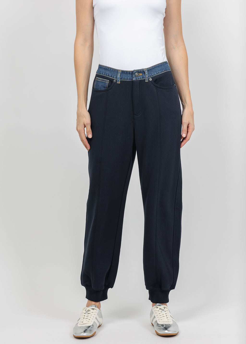 Cinq a Sept Corenna Pant in Navy/Ruisseau available at Barbara Katz