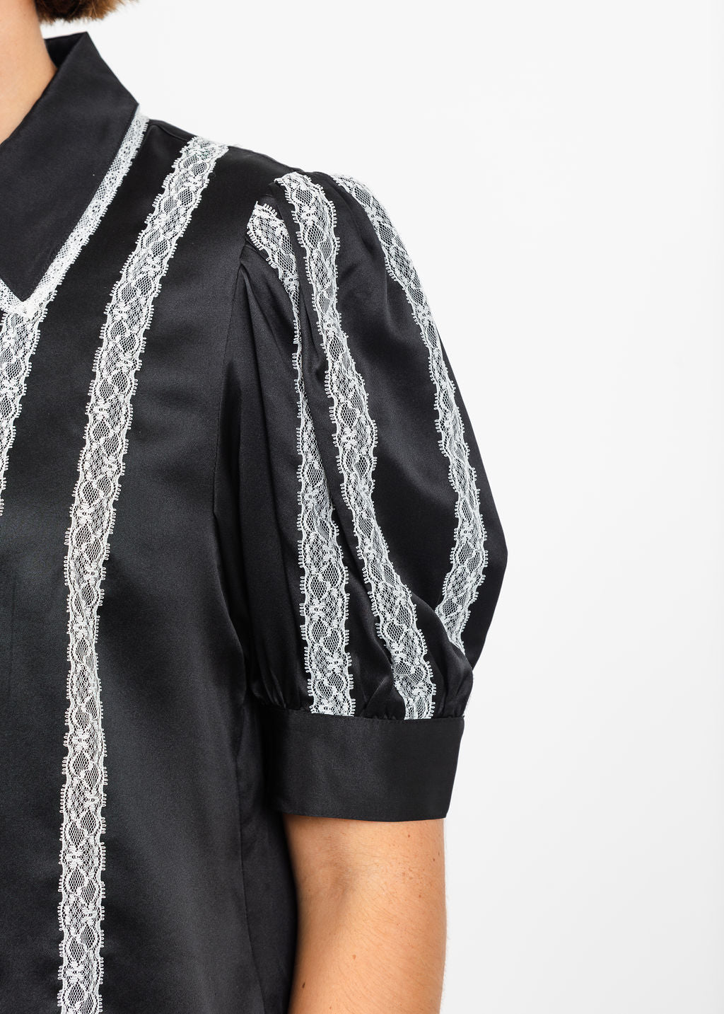 Cinq a Sept Nalea Top in Black/Ivory available at Barbara Katz