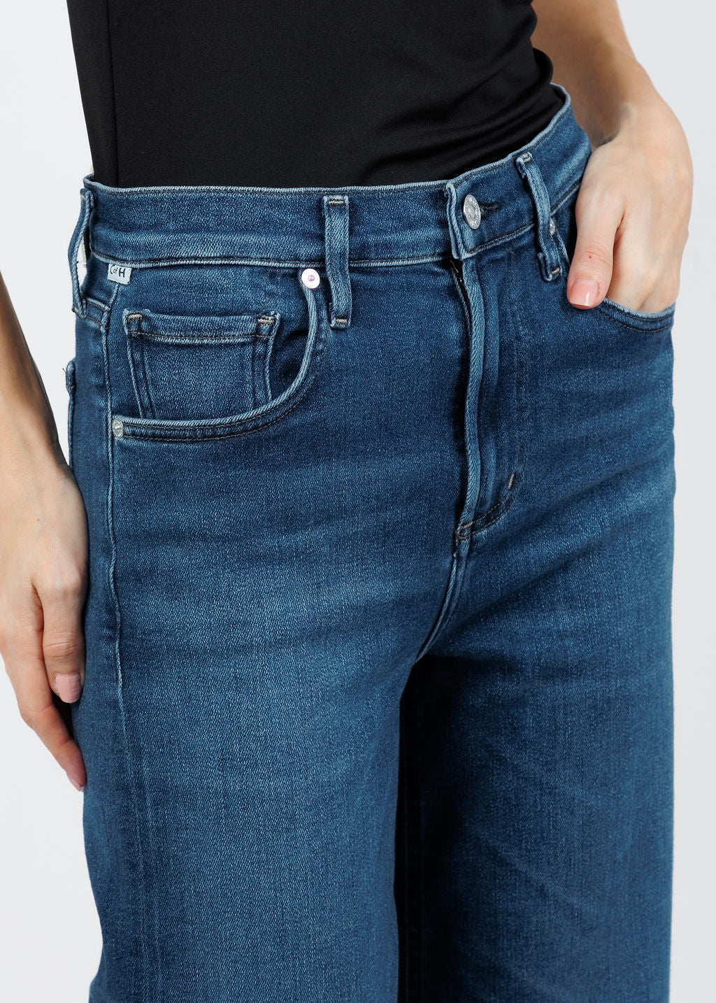 Citizens of Humanity Lyra Wide Leg Crop Clean Hem in Augusta available at Barbara Katz