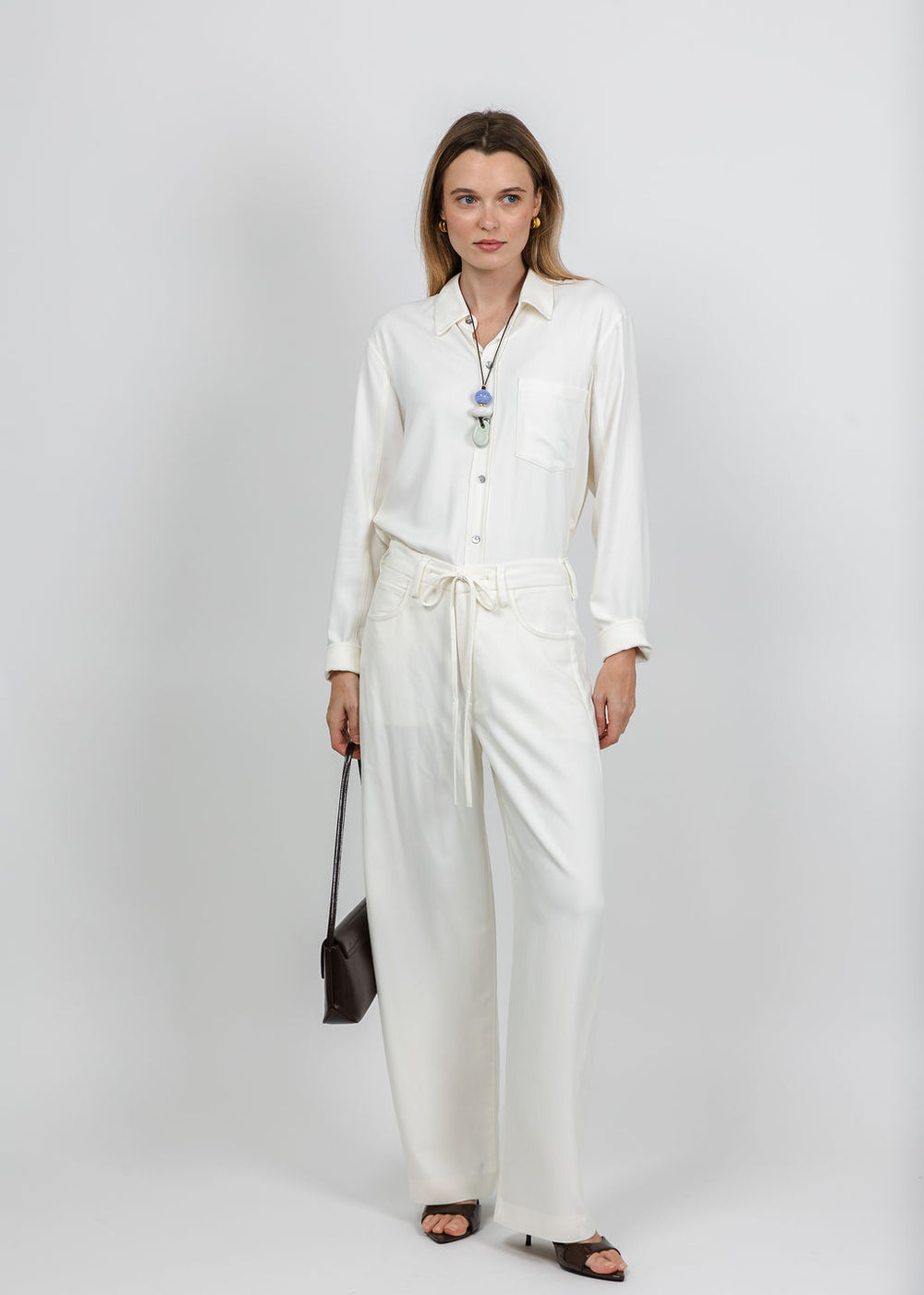 Citizens of Humanity Kayla Shrunken Shirt and Brynn Drawstring Trouser in Winter White available at Barbara Katz