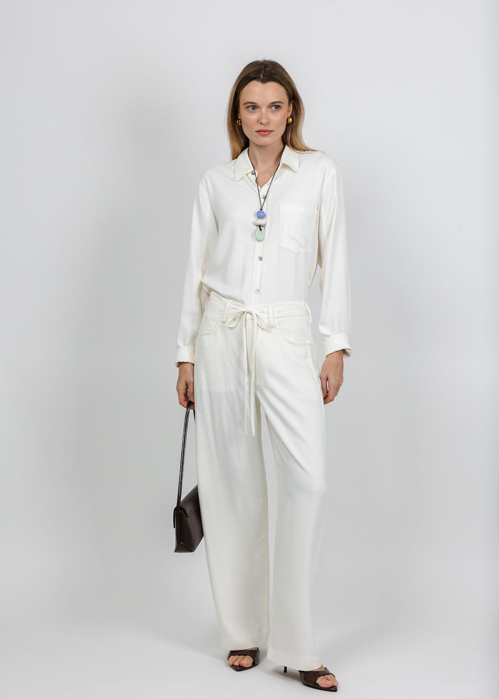 Citizens of Humanity Kayla Shrunken Shirt and Brynn Drawstring Trouser in Winter White available at Barbara Katz