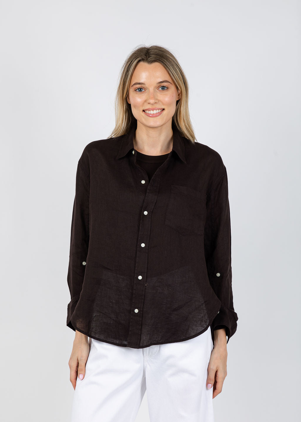 Citizens of Humanity Kayla Shrunken Linen Shirt in Chocolate available at Barbara Katz
