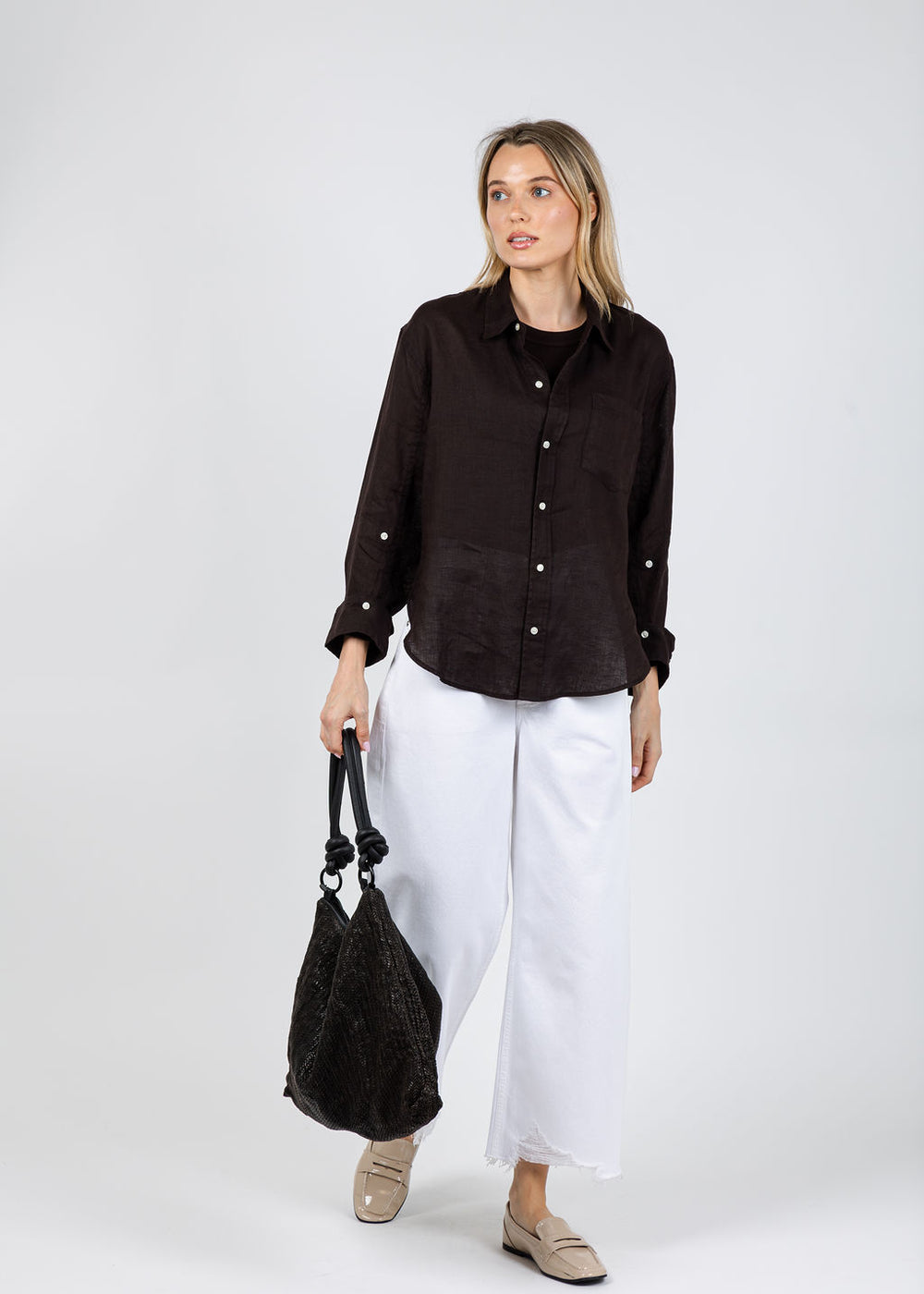 Citizens of Humanity Kayla Shrunken Linen Shirt in Chocolate paired with Citizens of Humanity Ayla Raw Hem Crop Pants in Harlow available at Barbara Katz