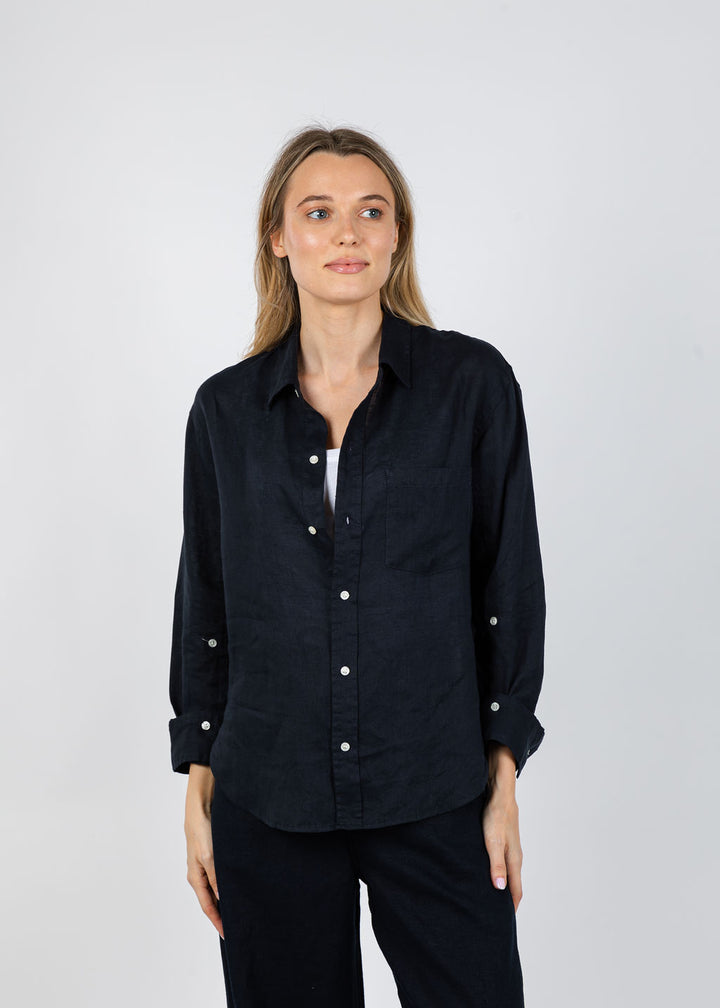 Citizens of Humanity Kayla Shrunken Linen Shirt in True Navy available at Barbara Katz