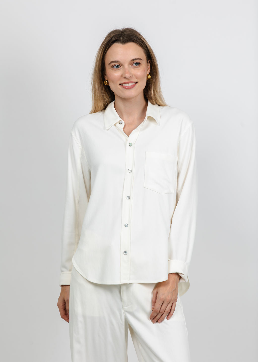 Citizens of Humanity Kayla Shrunken Shirt in Winter White available at Barbara Katz