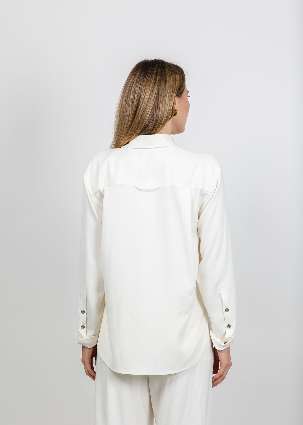Citizens of Humanity Kayla Shrunken Shirt in Winter White available at Barbara Katz