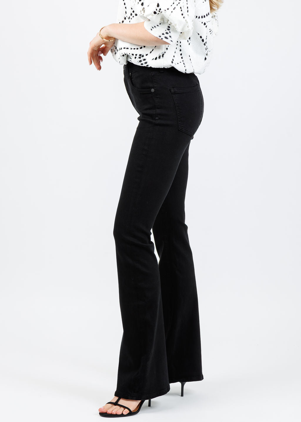 Citizens of Humanity Lilah High Rise Bootcut 32.5" in Black available at Barbara Katz