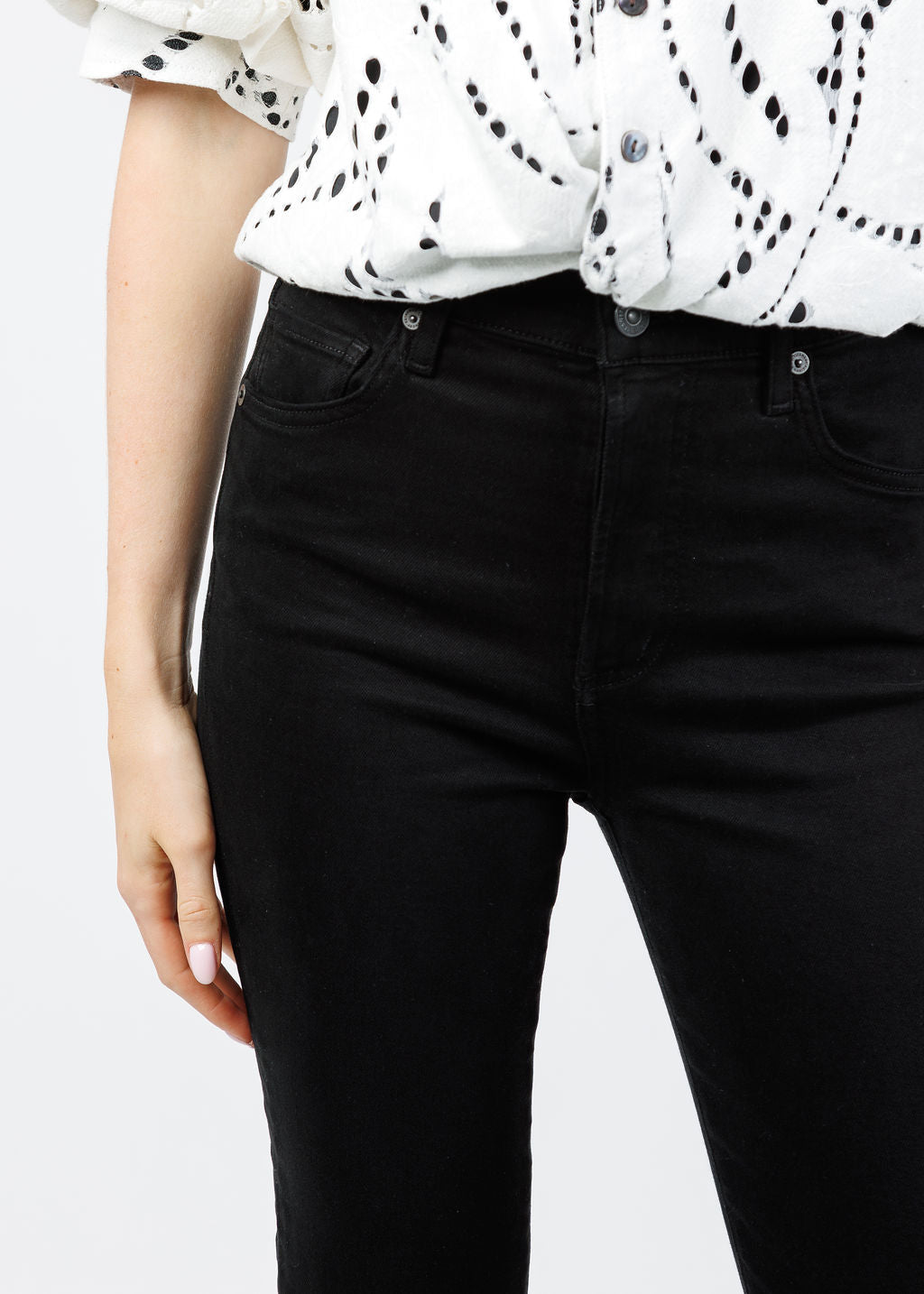 Citizens of Humanity Lilah High Rise Bootcut 32.5" in Black available at Barbara Katz