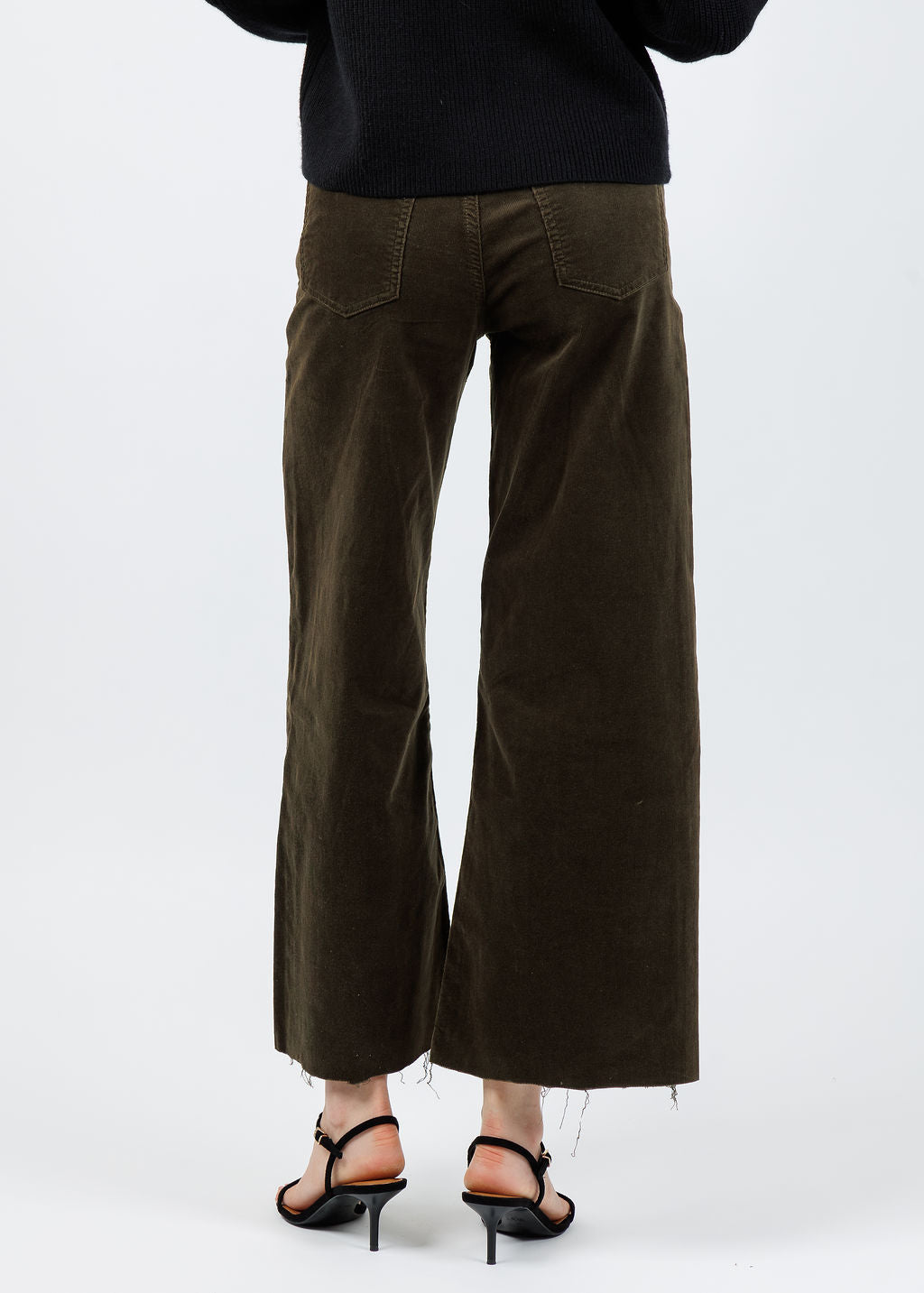 Citizens of Humanity Lyra Wide Leg Crop Corduroy in Costes available at Barbara Katz