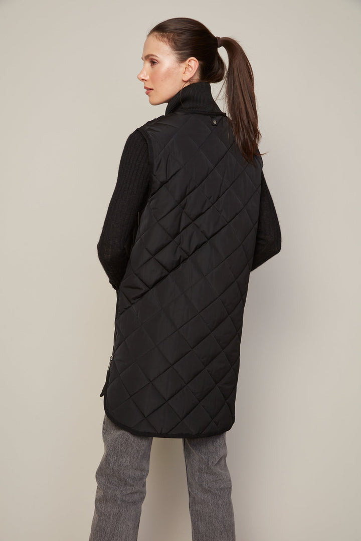Adroit Atelier Destiny Sleeveless Quilted Vest With Zipper Detail in Black available at Barbara Katz