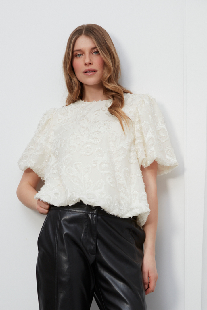 Adroit Atelier Dixie Balloon-Sleeve Blouse in White available at Barbara Katz