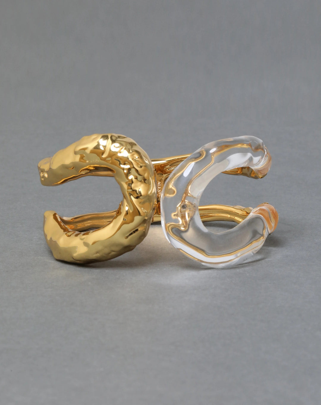 Dream Rain Large Link Hinge Bracelet