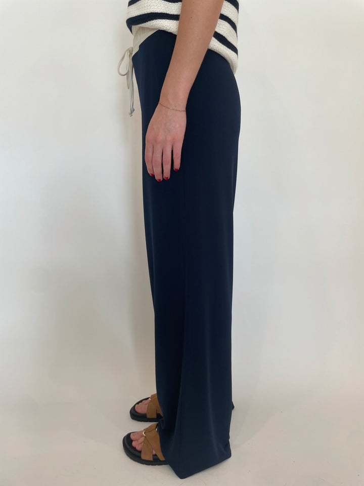 Oui Pull-On Trousers in Dark Blue available at Barbara Katz