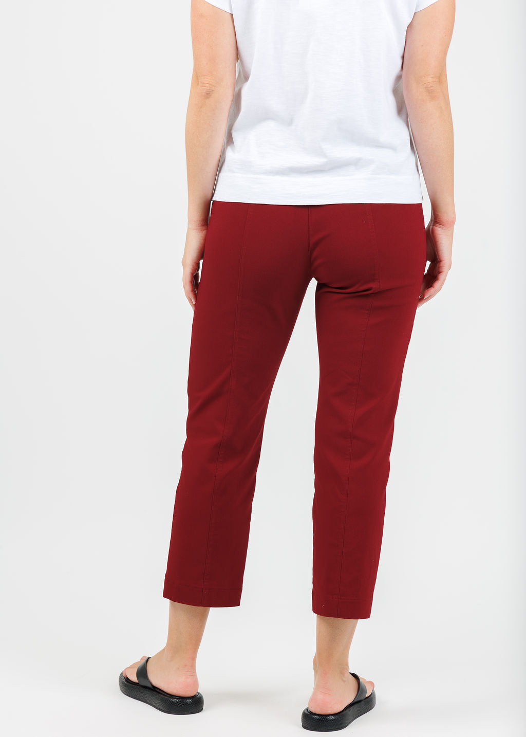  Elliott Lauren FW 25 Crop Cargo Pants in Sangria available at Barbara Katz