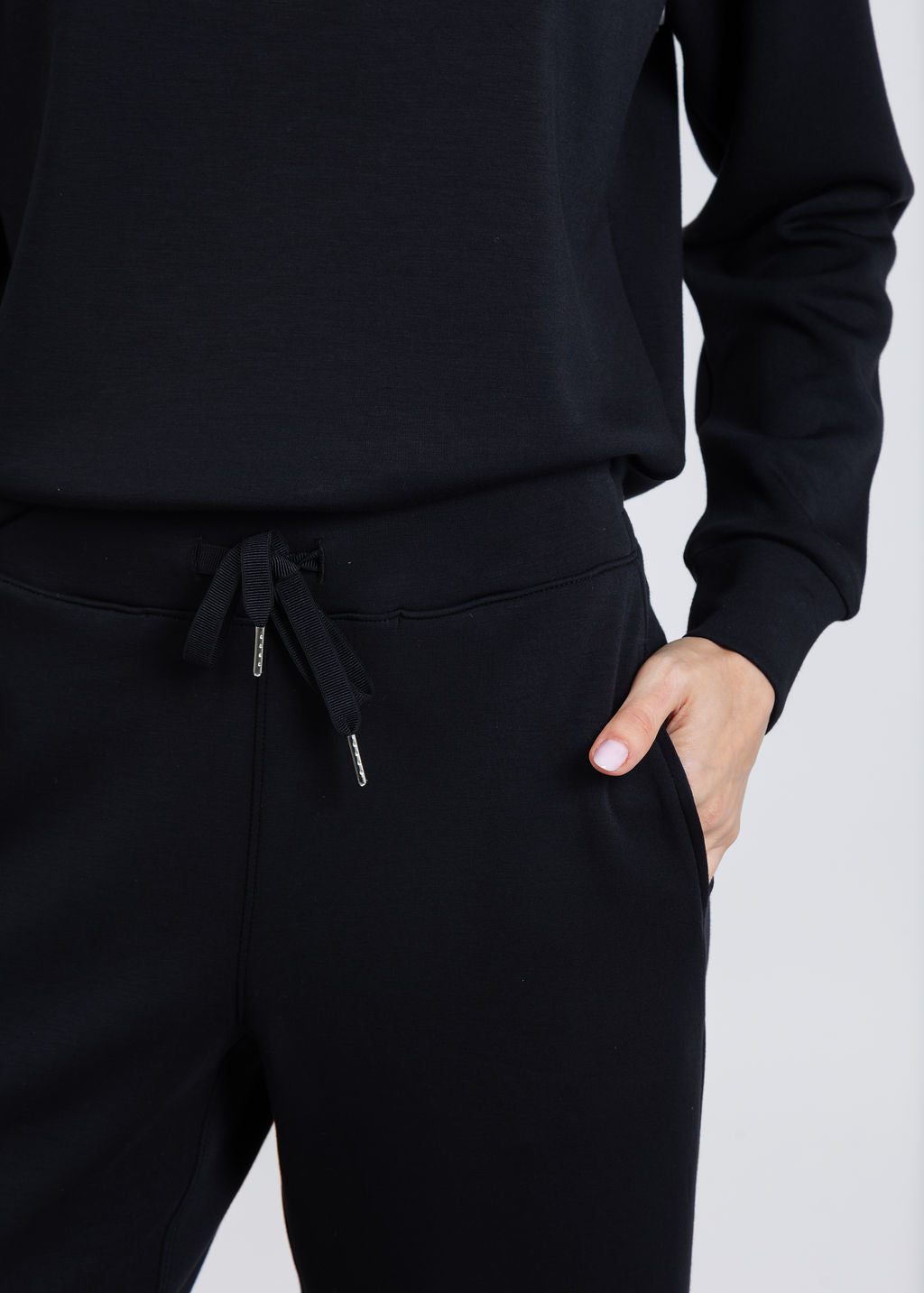 Elliott Lauren Comfort Zone Pull-On Pants in Black available at Barbara Katz
