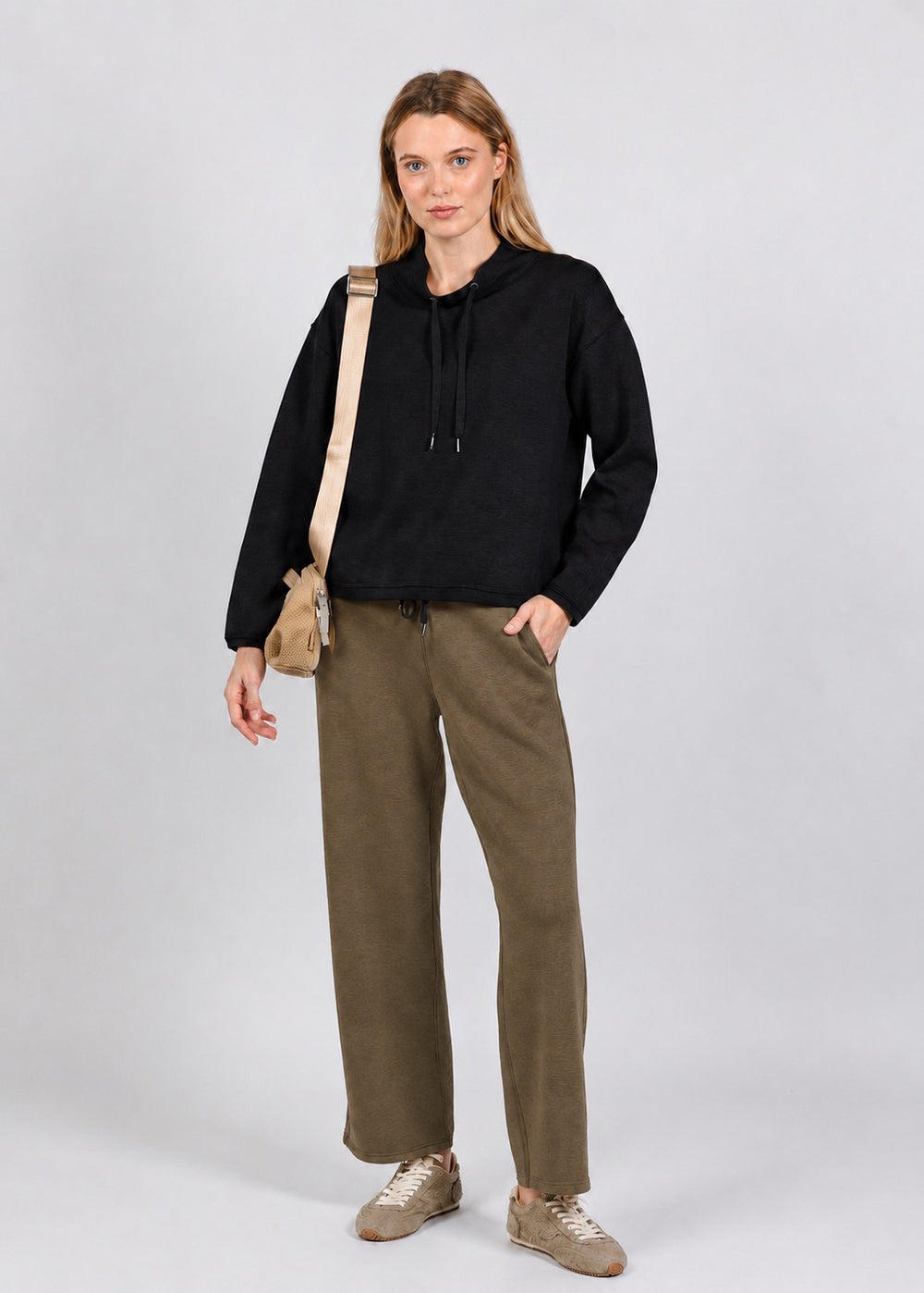 Elliott Lauren Comfort Zone Straight Leg Pant in Olive available at Barbara Katz