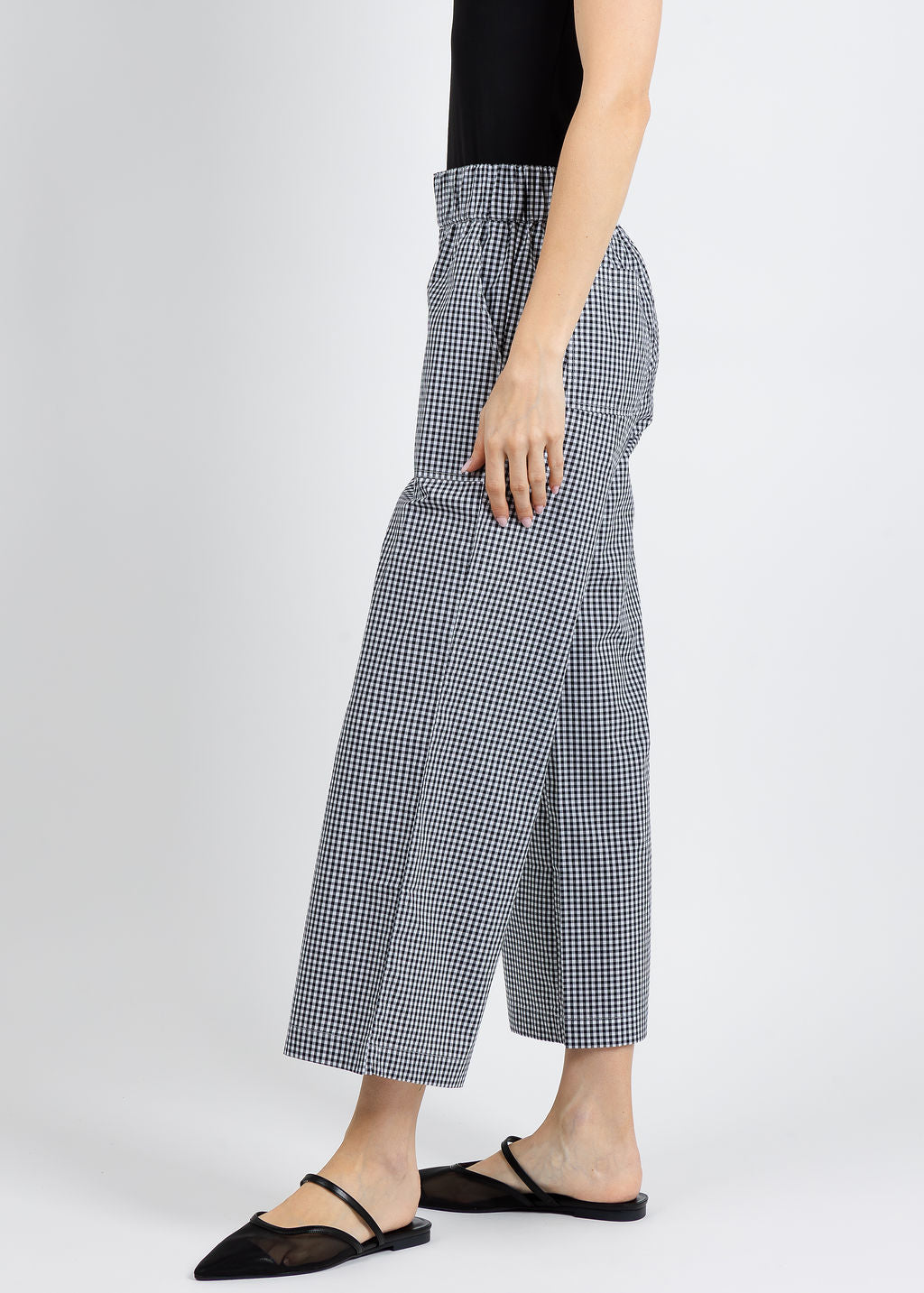 Elliott Lauren Gingham Patch Pocket Pull-On Pants in Black/White available at Barbara Katz
